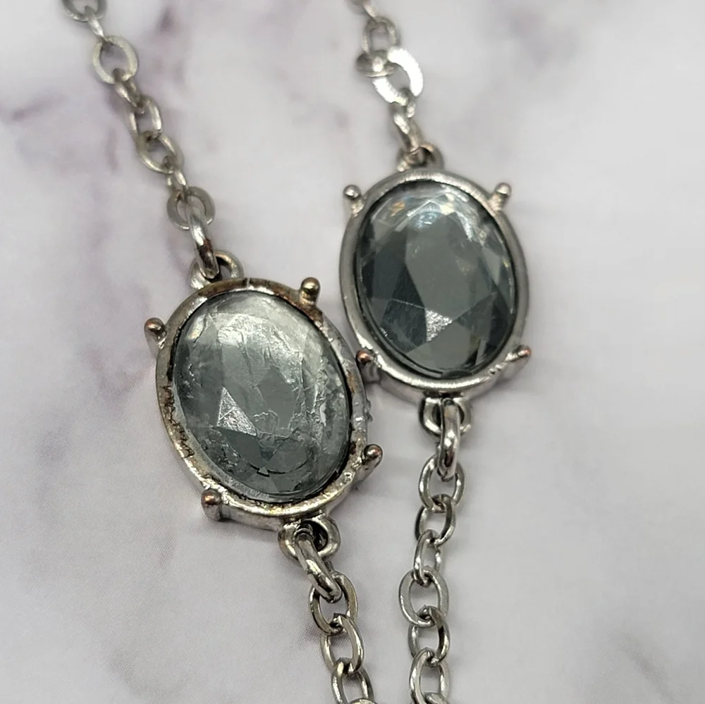 Chico’s Aquamarine Teardrop Station Necklace - Picture 4 of 7